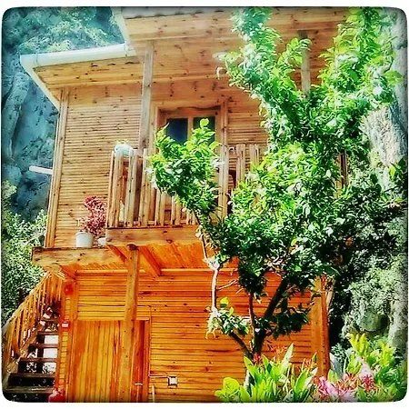 Resort Kapuzbasi Selalesi Bastuerk Dinlenme Tesisleri
